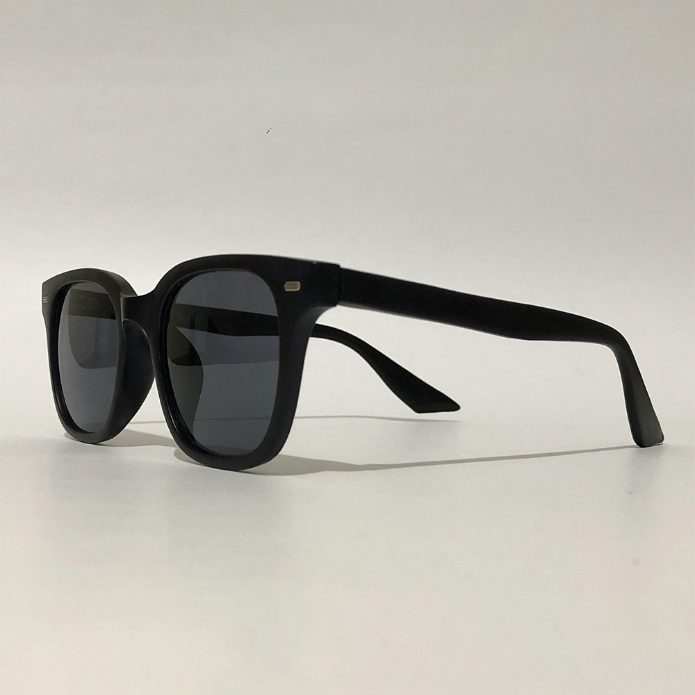 عینک آفتابی زنانه و مردانه GorgeSmith مدل Wayfarer